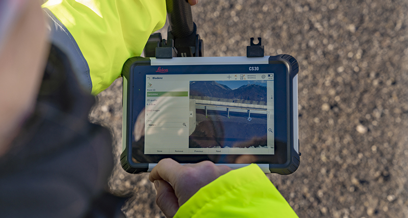 Leica CS30 tablet 